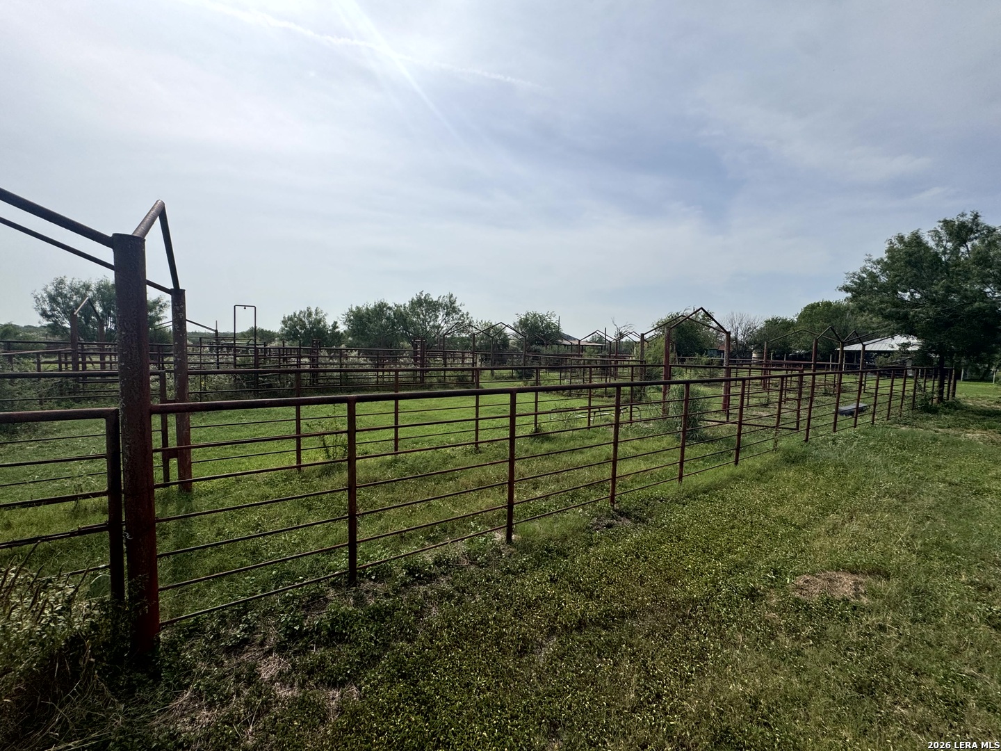 599 County Road 7611 Devine TX 78016