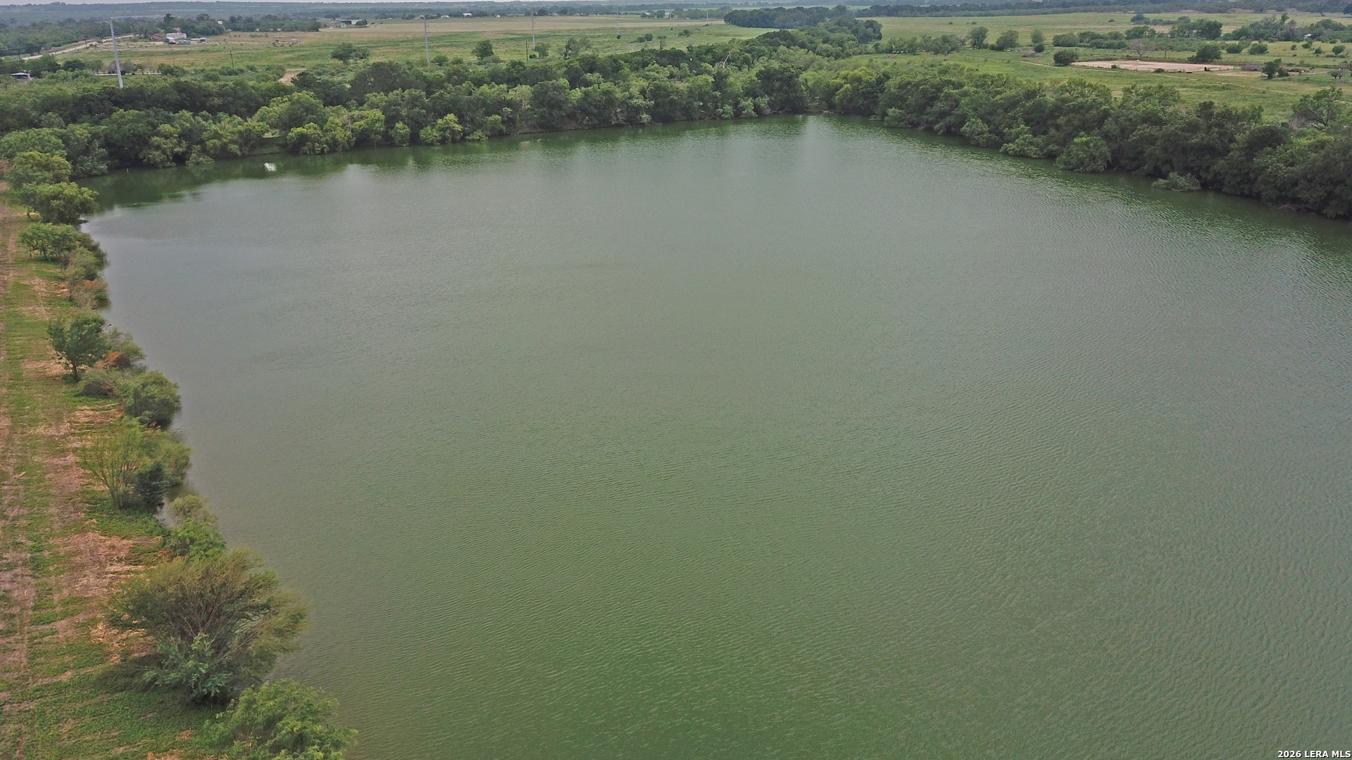 599 County Road 7611 Devine TX 78016
