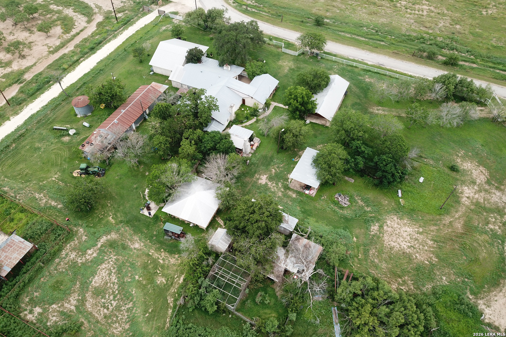 599 County Road 7611 Devine TX 78016