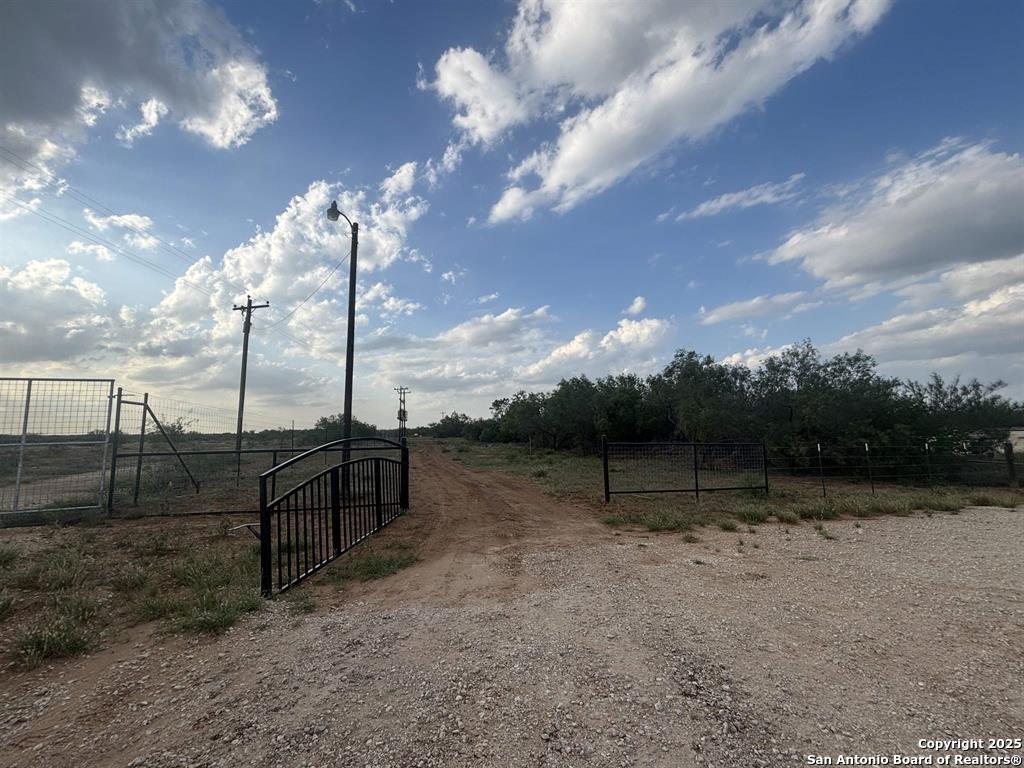 50 Acres Ih 35 Frontage Laredo TX 78001