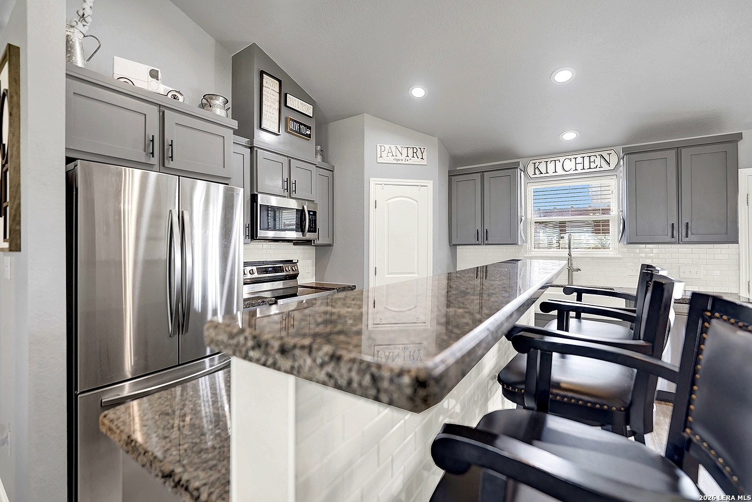 1217 County Road 187 Karnes City TX 78118