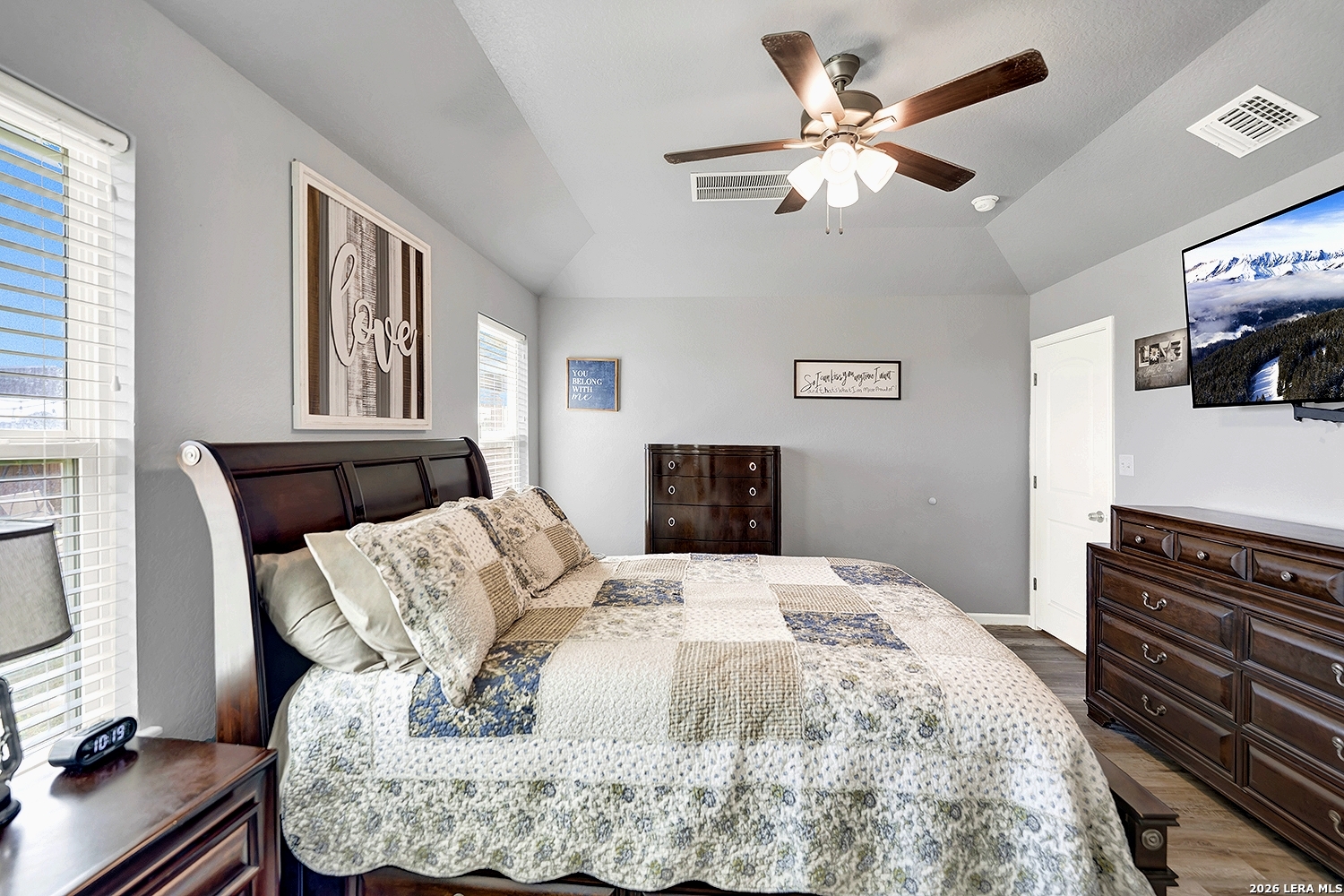 1217 County Road 187 Karnes City TX 78118