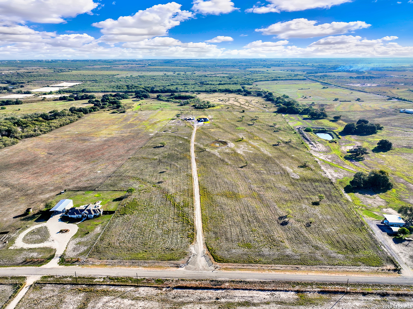 1217 County Road 187 Karnes City TX 78118