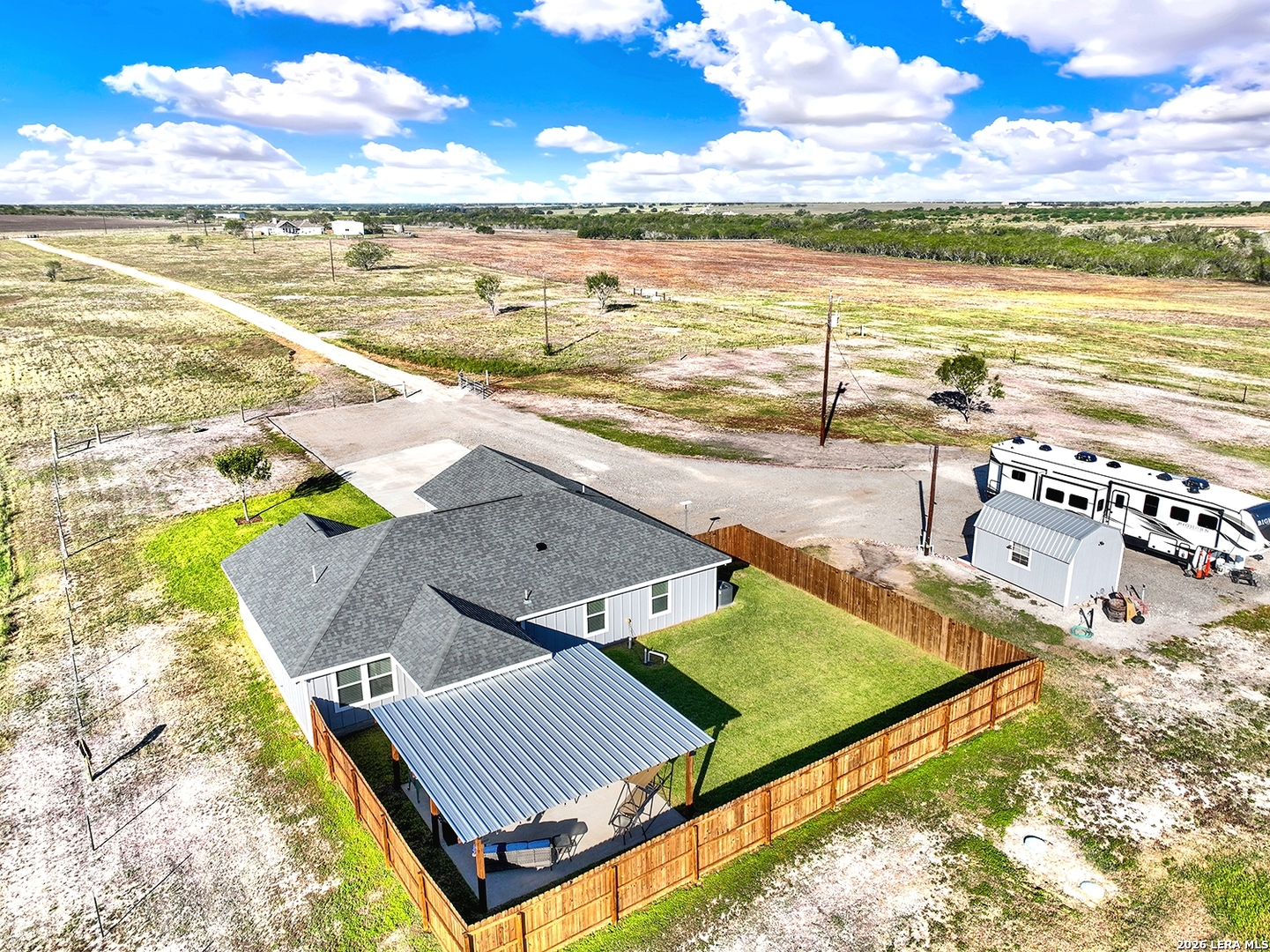 1217 County Road 187 Karnes City TX 78118