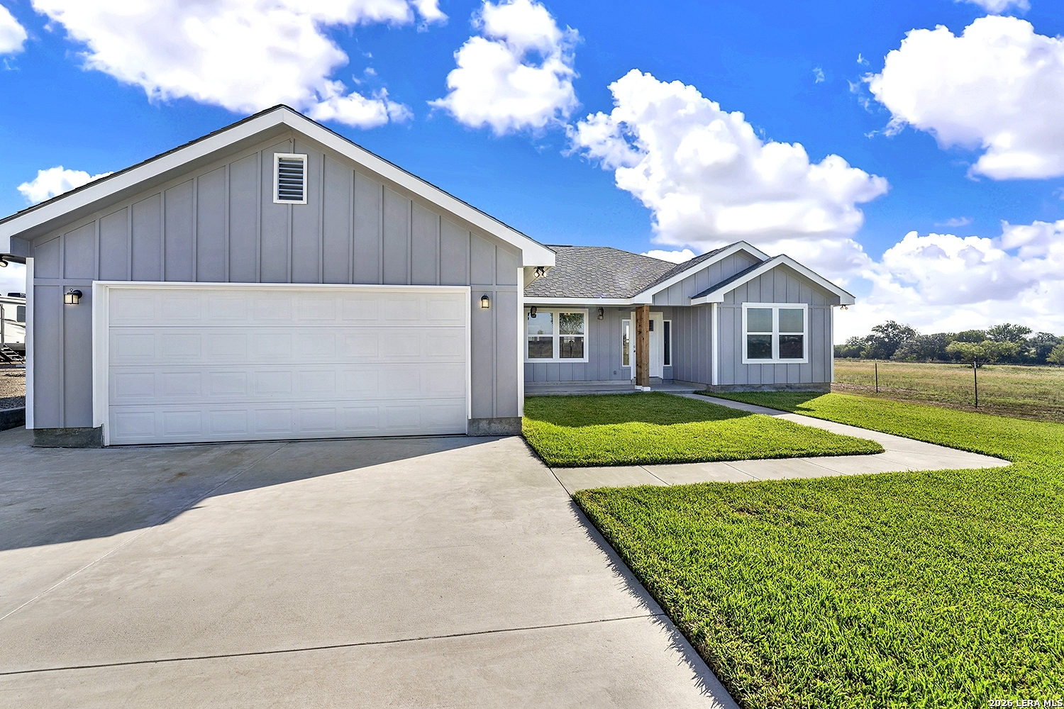 1217 County Road 187 Karnes City TX 78118