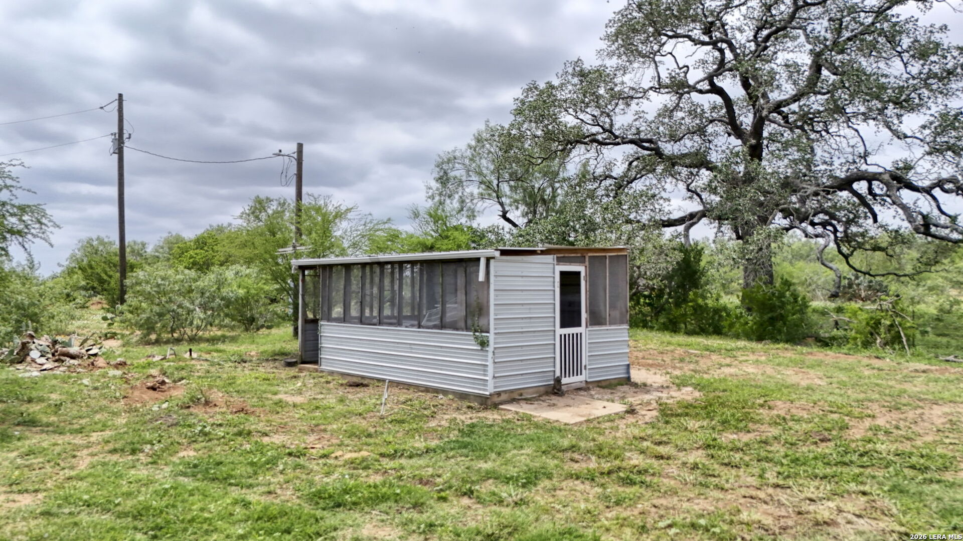 1588 Fm 1470 Poteet TX 78065