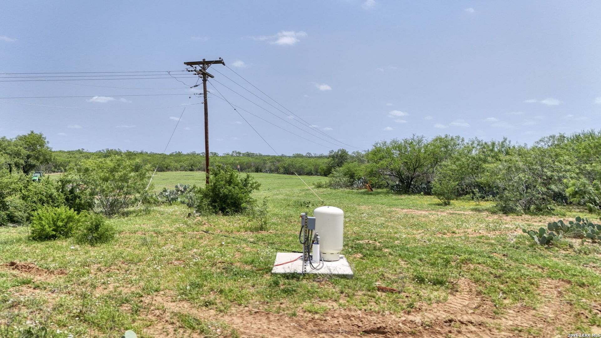 1588 Fm 1470 Poteet TX 78065