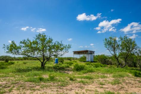 111 Los Lomas Ranch Road Freer TX 78357
