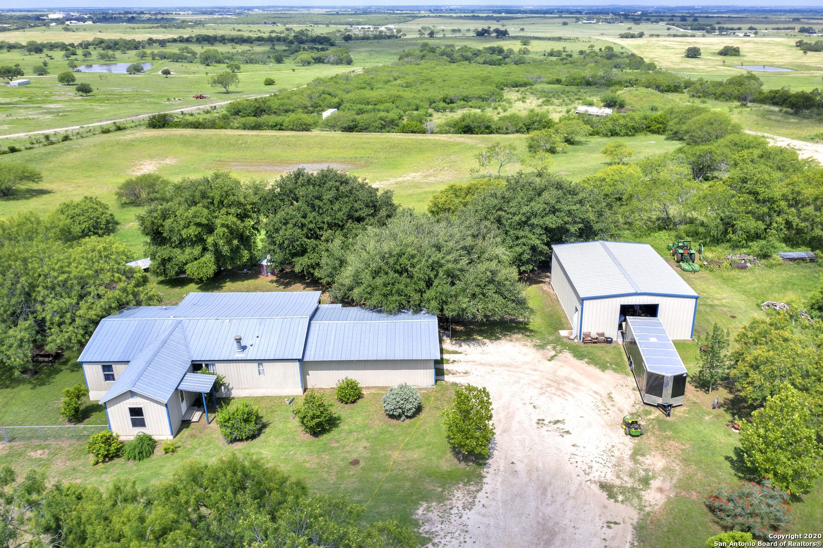1151 County Road 354 Karnes City TX 78118