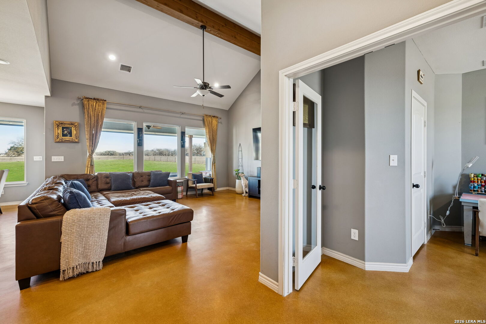 5476 County Road 427 Stockdale TX 78160