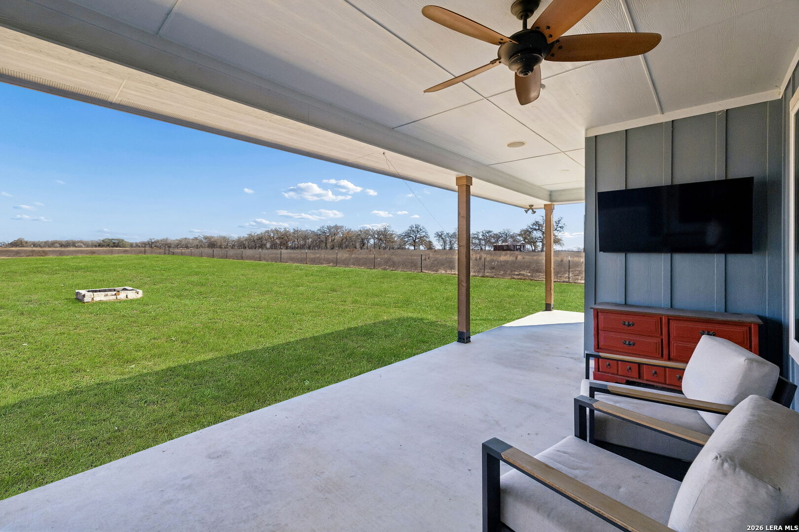 5476 County Road 427 Stockdale TX 78160