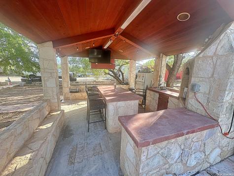 830 County Road 339 Jourdanton TX 78026