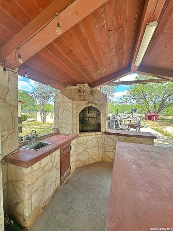 830 County Road 339 Jourdanton TX 78026