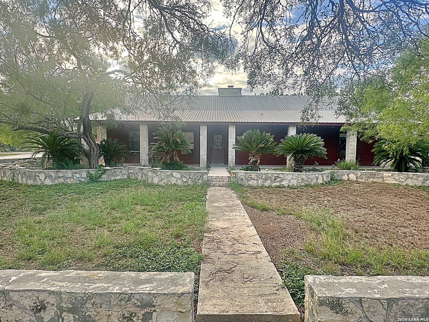 830 County Road 339 Jourdanton TX 78026