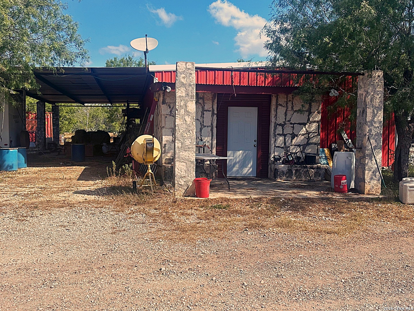 830 County Road 339 Jourdanton TX 78026