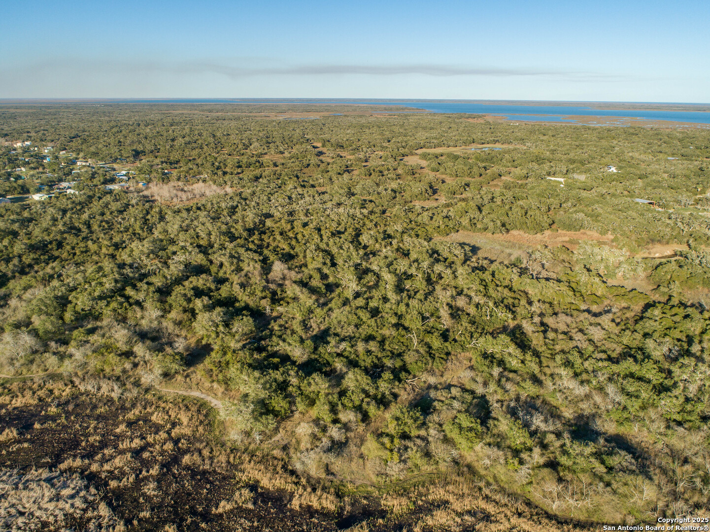 6498 Highway 35 N Rockport TX 78382