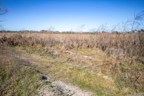 6498 Highway 35 N Rockport TX 78382