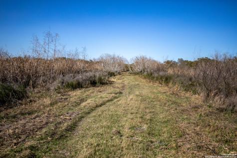 6498 Highway 35 N Rockport TX 78382