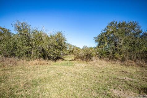 6498 Highway 35 N Rockport TX 78382