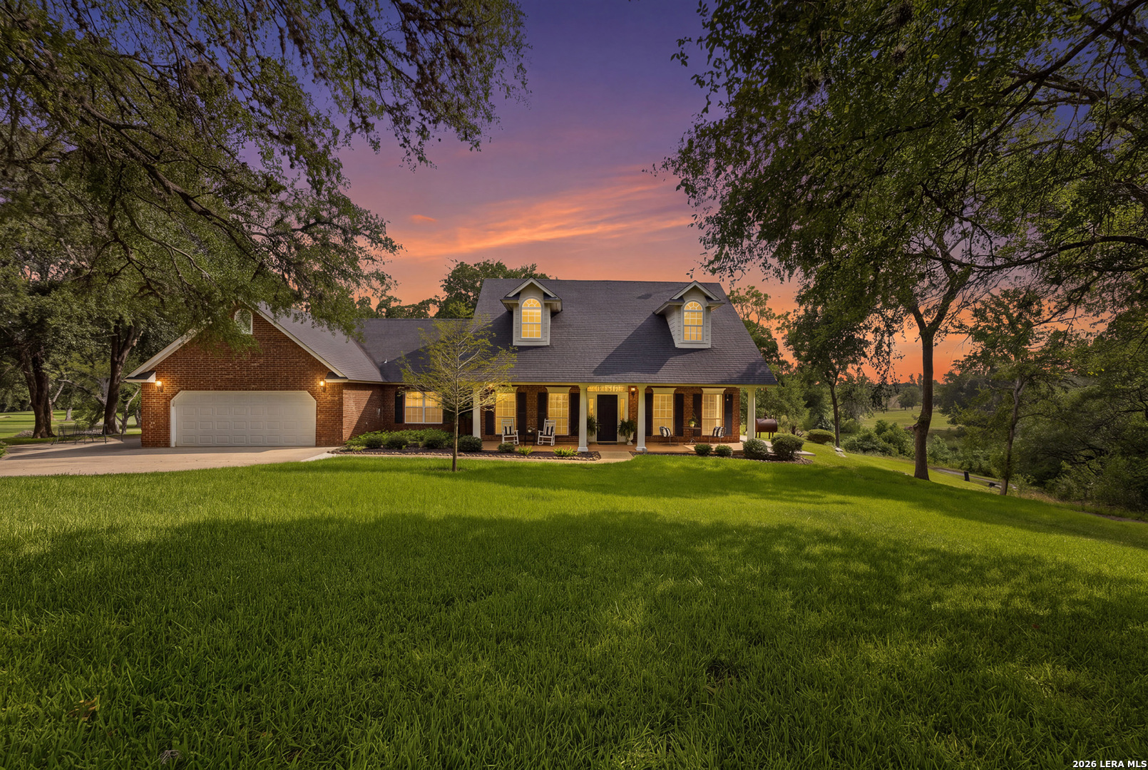 1196 Loch Seguin TX 78155