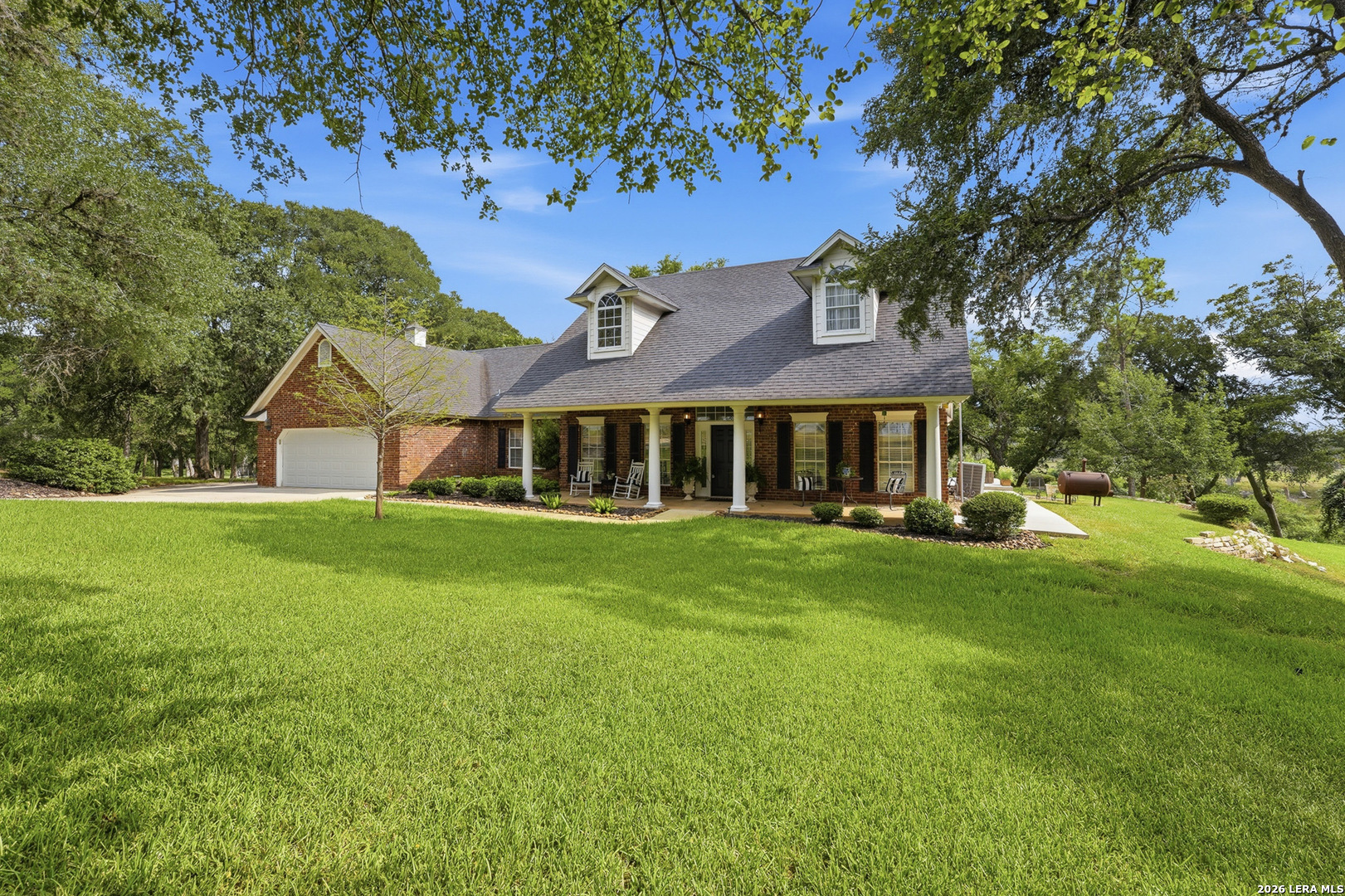 1196 Loch Seguin TX 78155