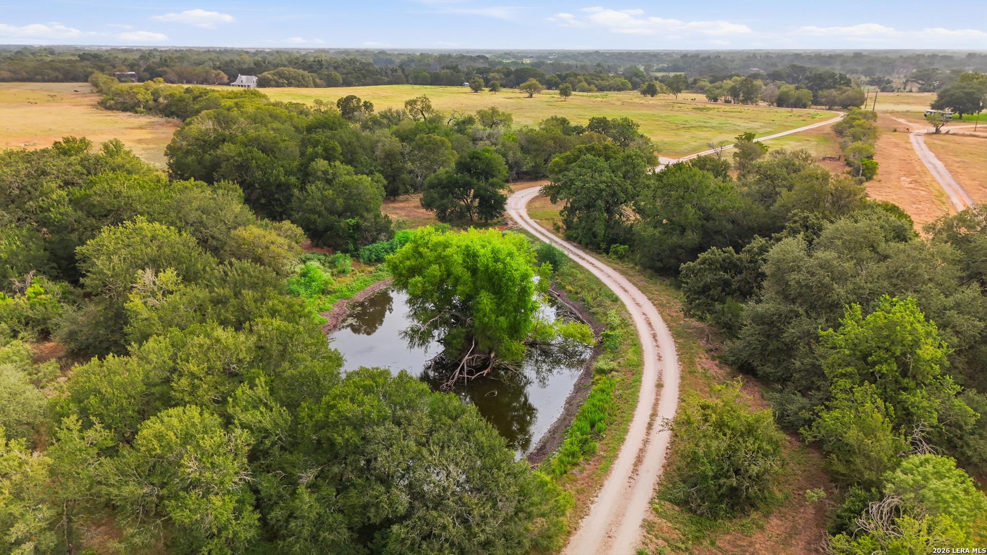 1196 Loch Seguin TX 78155
