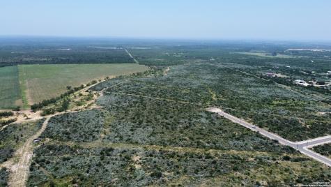 675 Legend Hills Uvalde TX 78801