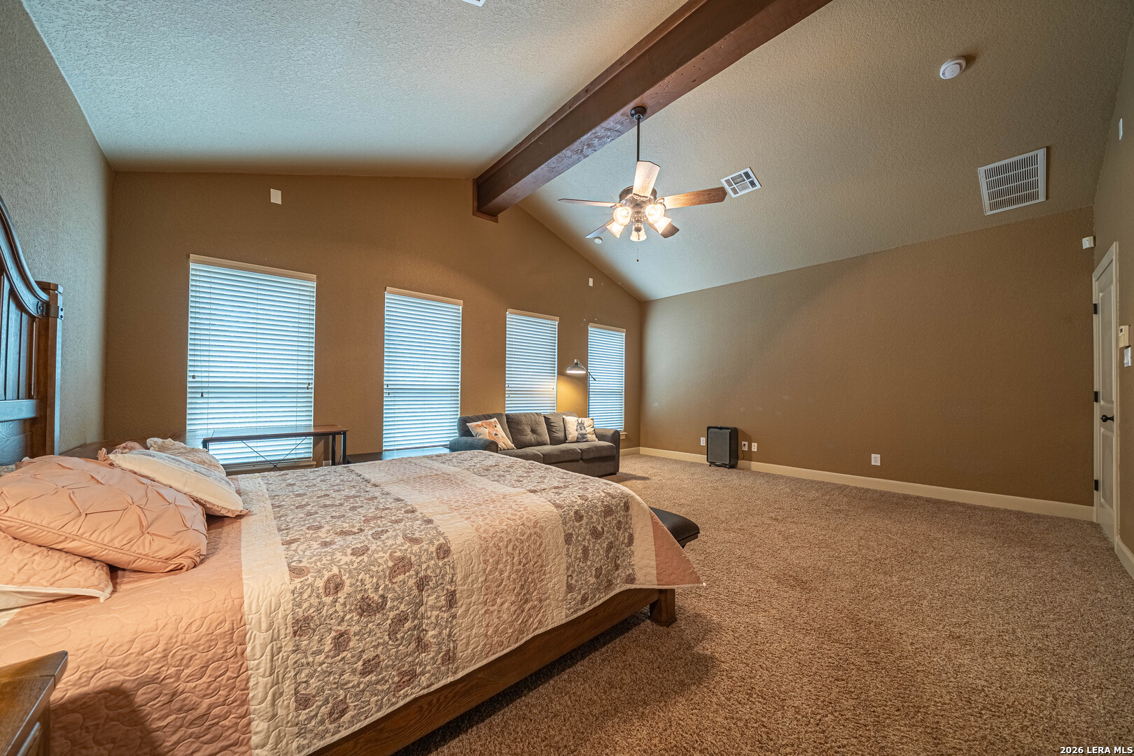 374 W County Road 2481 Hondo TX 78861