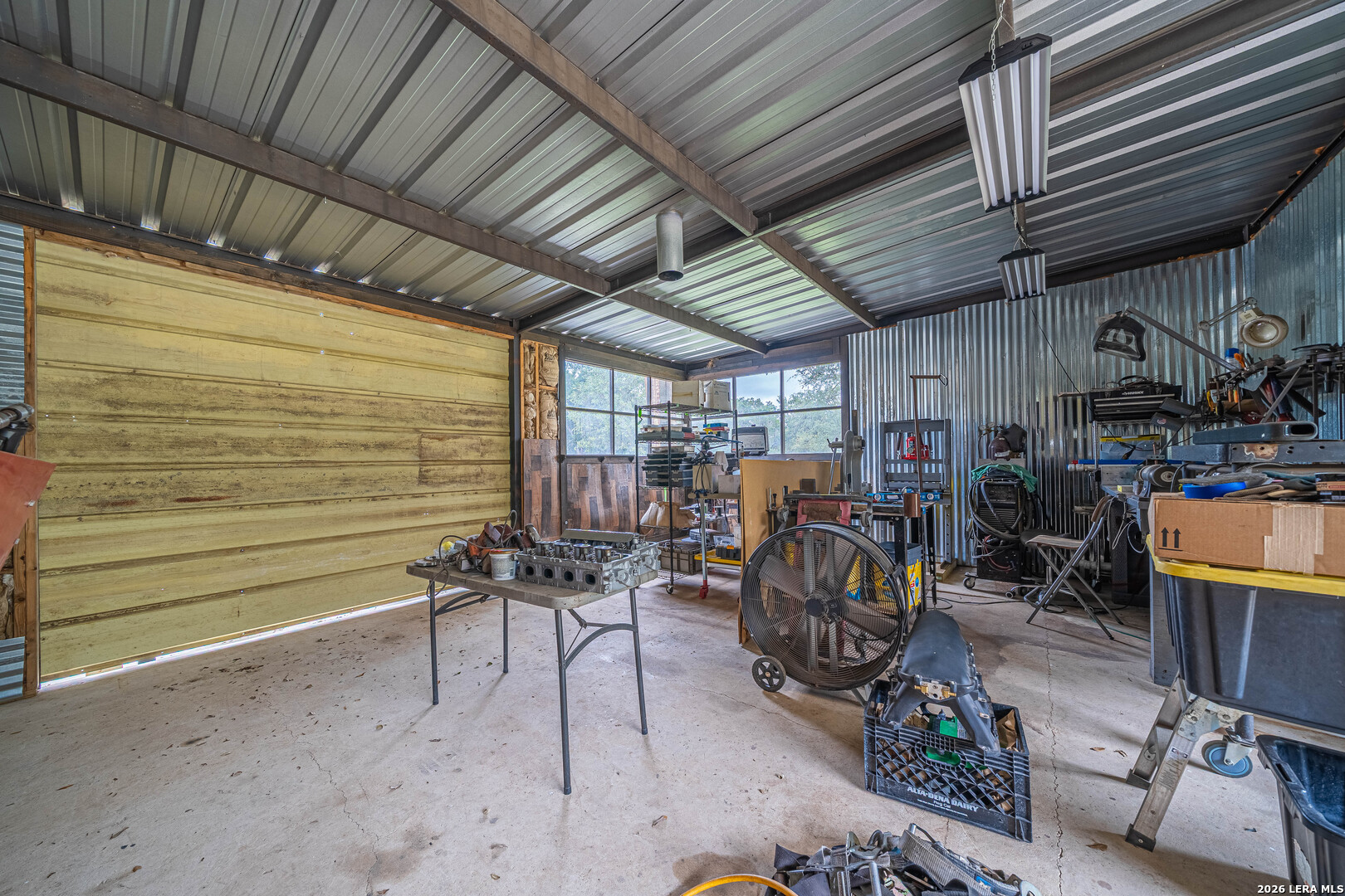 374 W County Road 2481 Hondo TX 78861