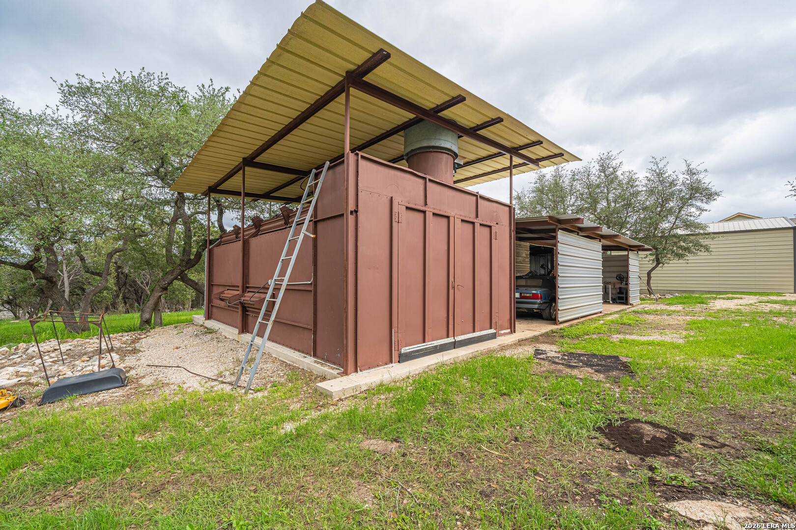 374 W County Road 2481 Hondo TX 78861