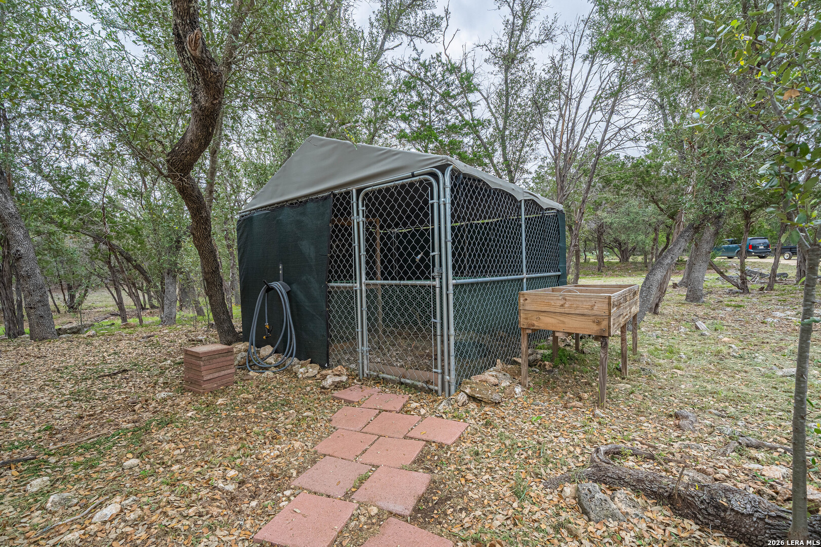 374 W County Road 2481 Hondo TX 78861