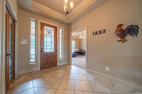 374 W County Road 2481 Hondo TX 78861
