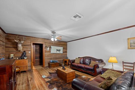10801 County Road 116 Kenedy TX 78119