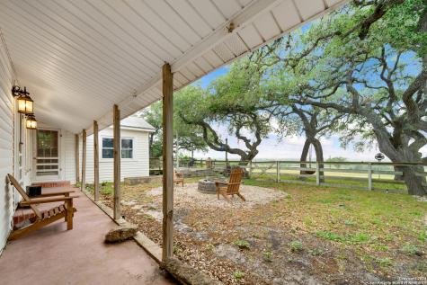 10801 County Road 116 Kenedy TX 78119