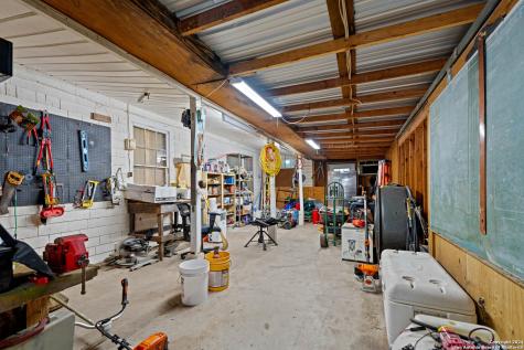 10801 County Road 116 Kenedy TX 78119