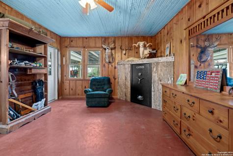 10801 County Road 116 Kenedy TX 78119