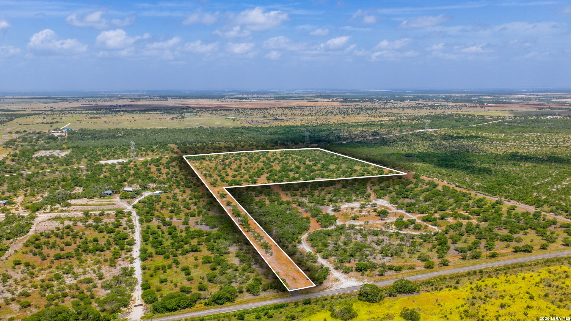 13538 Cr 133 Pawnee TX 78145