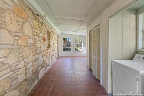 6268 Highway 27 Center Point TX 78010