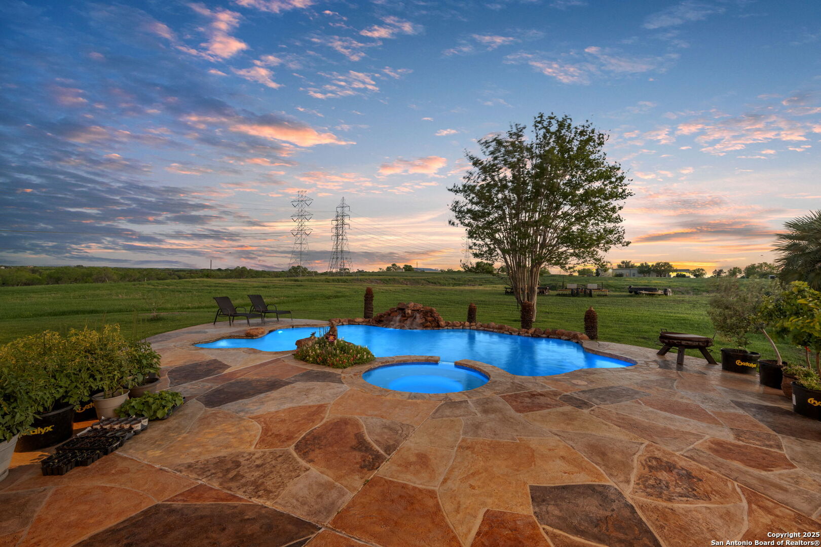 8630 New Sulphur Springs Road San Antonio TX 78263