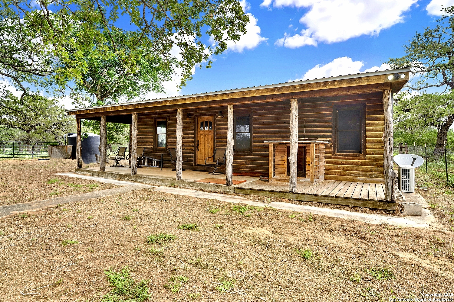 1494 County Road 433 Stockdale TX 78160