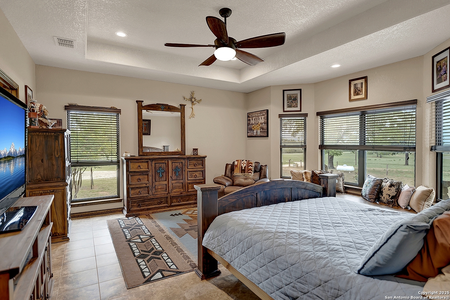 1494 County Road 433 Stockdale TX 78160