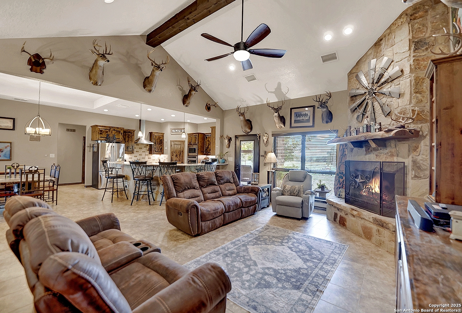 1494 County Road 433 Stockdale TX 78160