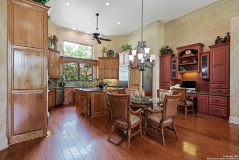 560 Westwway Drive Kerrville TX 78028