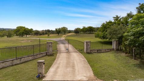 560 Westwway Drive Kerrville TX 78028