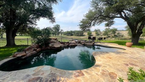 560 Westwway Drive Kerrville TX 78028