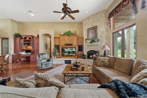 560 Westwway Drive Kerrville TX 78028