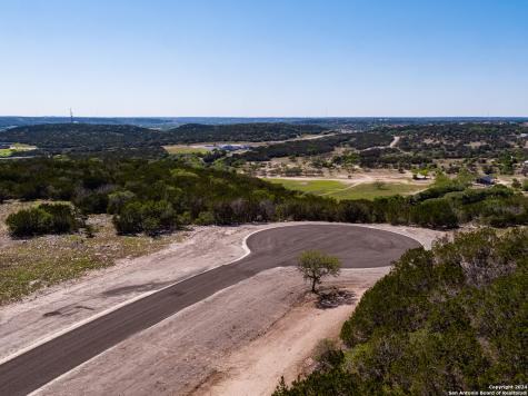 152 Countless Views Drive N Kerrville TX 78028