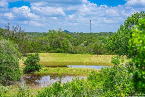 8 Cypress Creek Road Comfort TX 78013