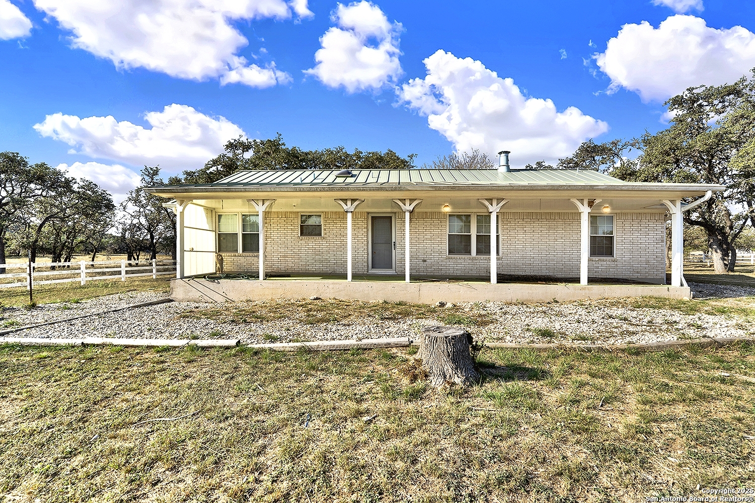 16103 State Highway 16 N Medina TX 78055