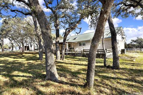 16103 State Highway 16 N Medina TX 78055